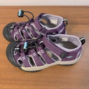 Keen Kids Newport H2 shoe / sandal - size 12